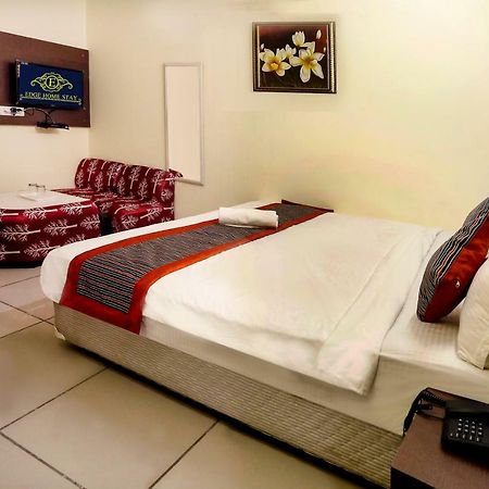 Airport Hotel Edge Home Stay 뉴델리 외부 사진