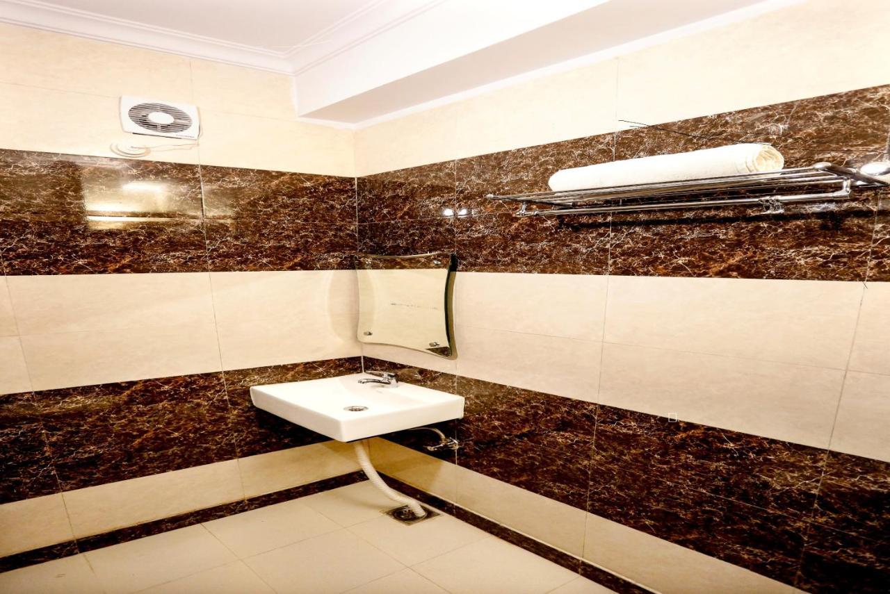 Airport Hotel Edge Home Stay 뉴델리 외부 사진